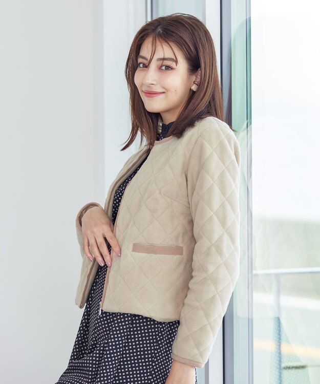 Tiaclasse ボアキルトショートジャケット アイボリー