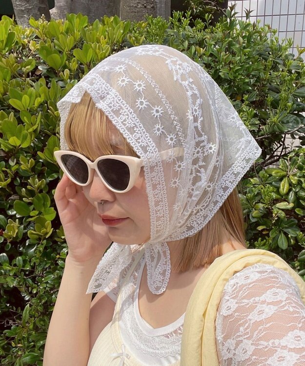 WEGO レースバブーシュカ2 柄1