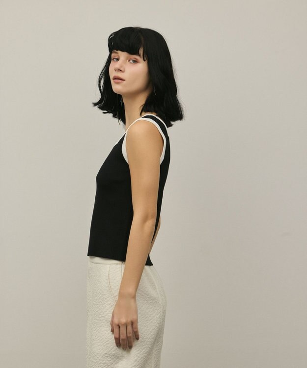 GRACE CONTINENTAL バイカラーリブニットノースリーブ ブラック