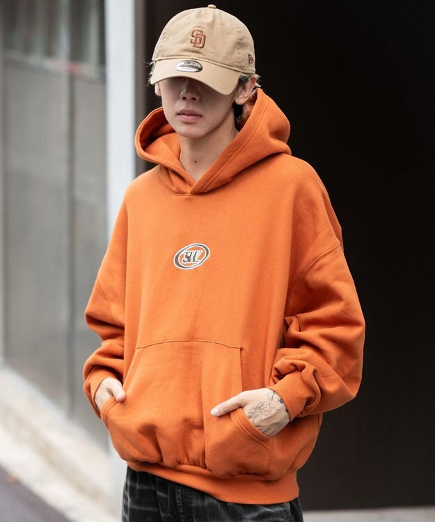 WEGO 【ユニセックス着用ITEM/裏起毛】バルーンクロップドグラフィックプルパーカー ダークオレンジ