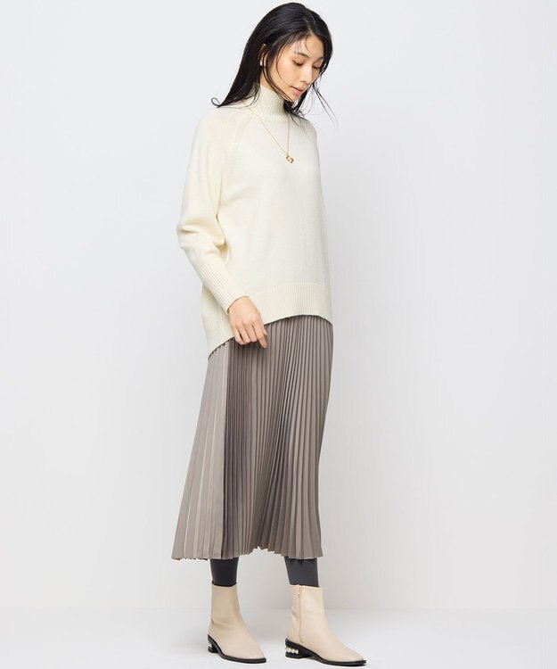 組曲 レザーライクサテン プリーツスカート モカブラウン系