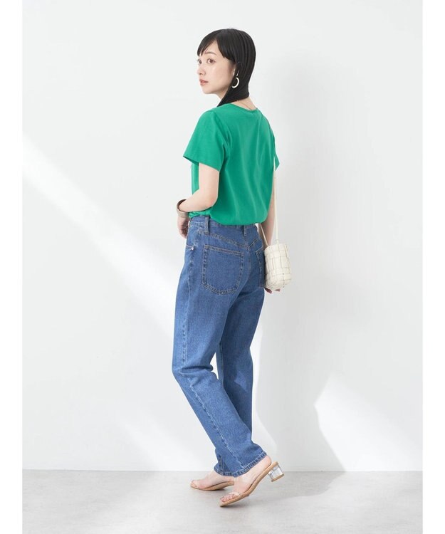 earth music&ecology ストレートフィットデニム Indigo