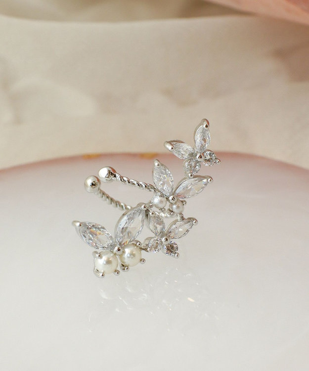 Tiaclasse バタフライ イヤーカフ シルバー