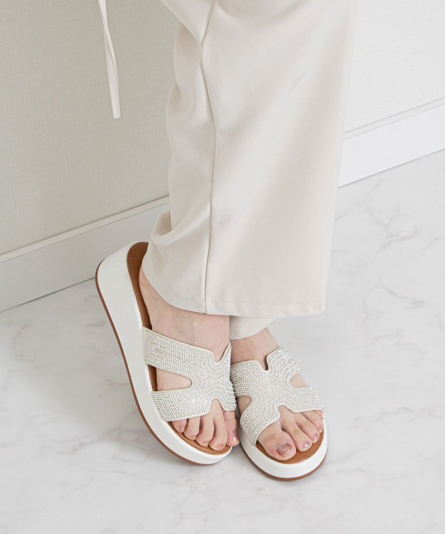 Bridget Birkin 【Bridget Birkin】サイドカットビジューウェッジミュールサンダル アイボリー