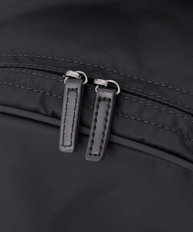 Y'SACCS 【Y’SACCS vous et】ナイロン×ポリウレタン リュック ブラック