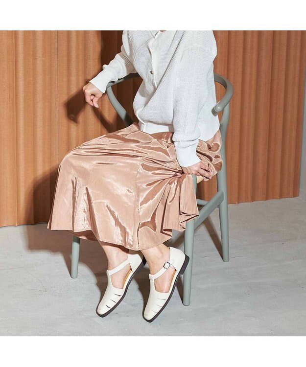 ing <ing>【WEB限定】Tストラップデザインシューズ アイボリー