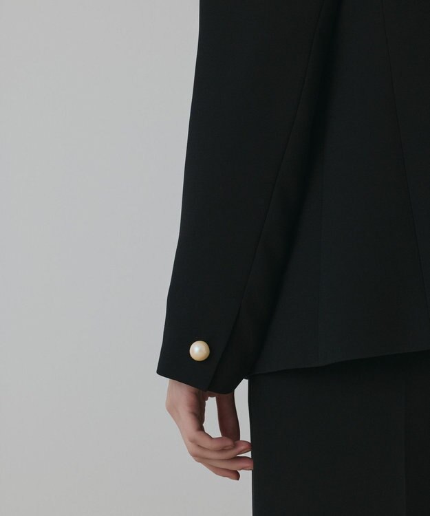GRACE CONTINENTAL パールボタンノーカラージャケット ブラック