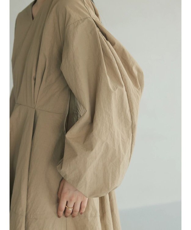 Green Parks armonia．ウエストタックワンピース Beige