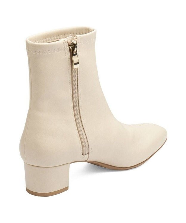 AcureZ スッキリシルエットのプレーンデザイン「生活防水×スタイリッシュブーツ」 アイボリー