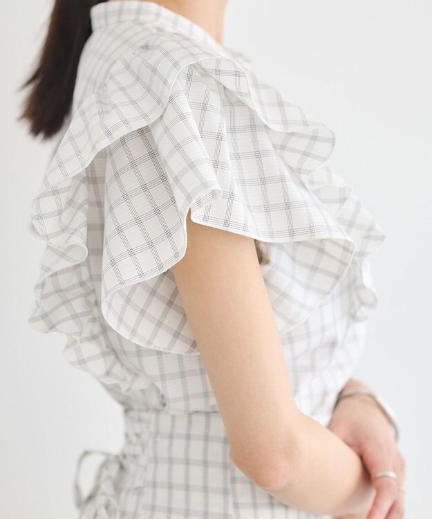 earth music&ecology フリルチェックブラウス Off White