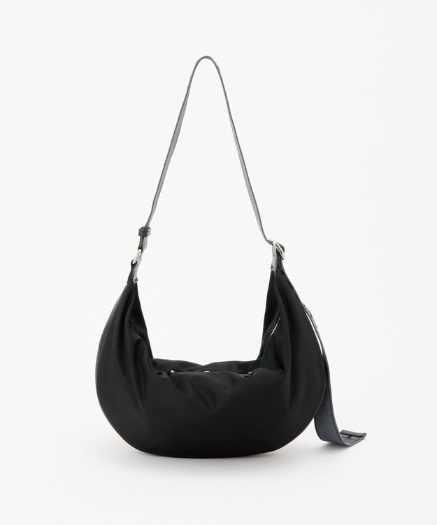 IACUCCI アーゴ M NYLON/CERVO ブラック