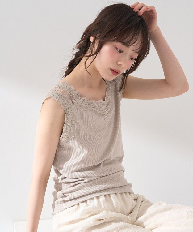 earth music&ecology ラメテレコショルダーレースタンクトップ Beige