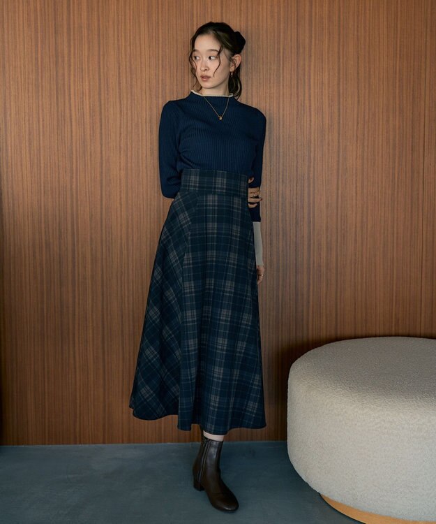 earth music&ecology ハイネックリブニットプルオーバー Navy