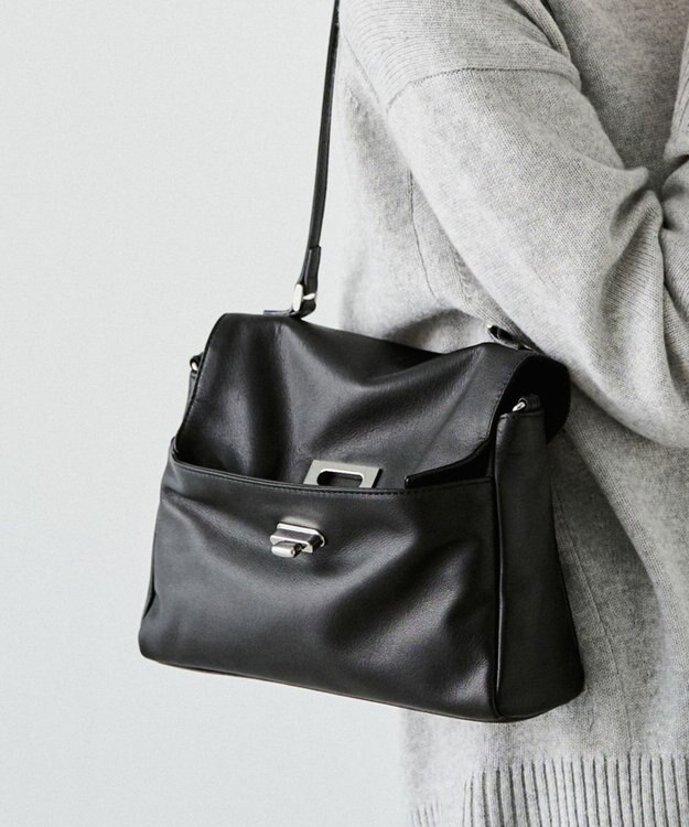 russet ソフトレザーフラップミニトートバッグ(CE-1674) Black