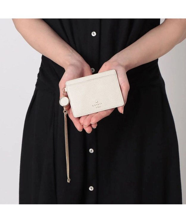 LANVIN en Bleu メラニー リール付きパスケース エクリュ