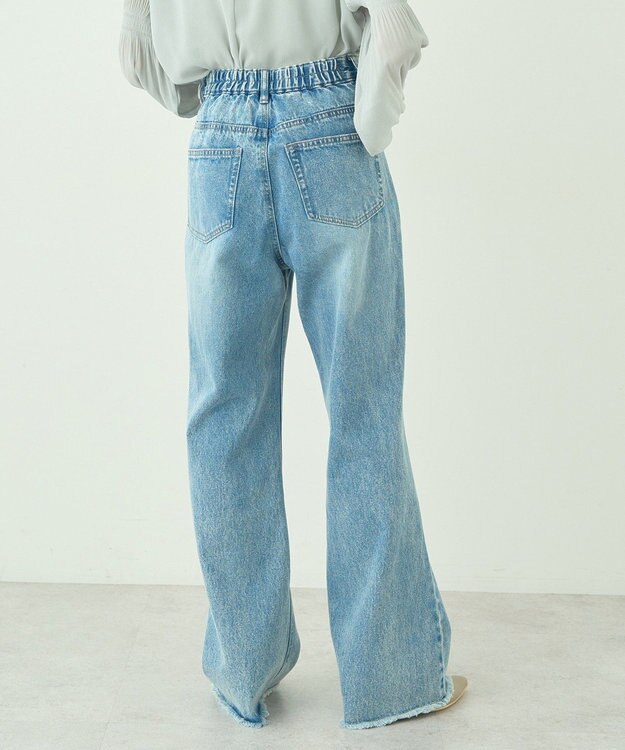 earth music&ecology フロントシームセミフレアデニムパンツ Light Indigo