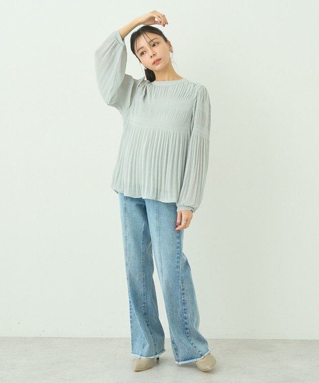 earth music&ecology フロントシームセミフレアデニムパンツ Light Indigo