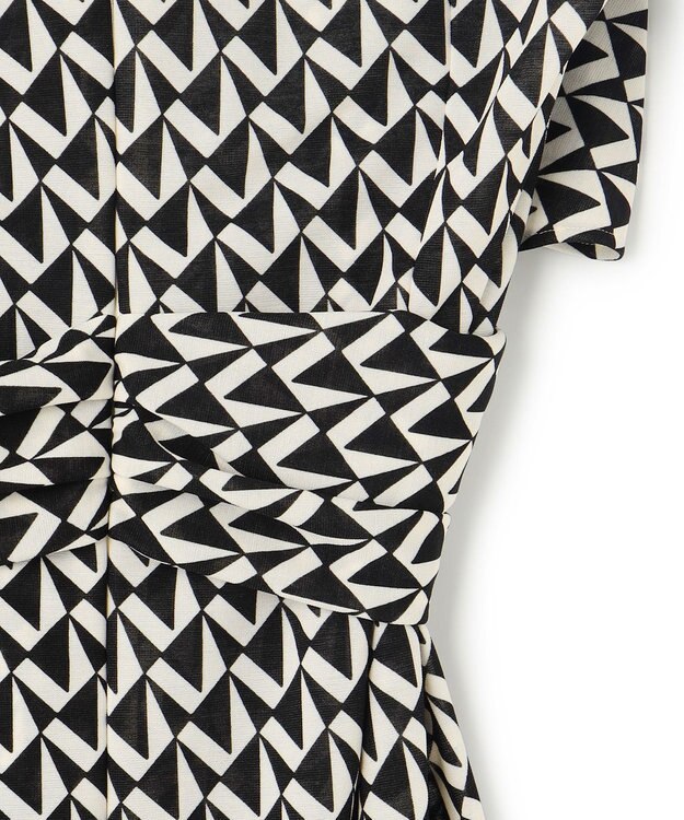 BEIGE， 【洗える】MODESTO / ジャージーストレッチカシュクールドレス Monotone