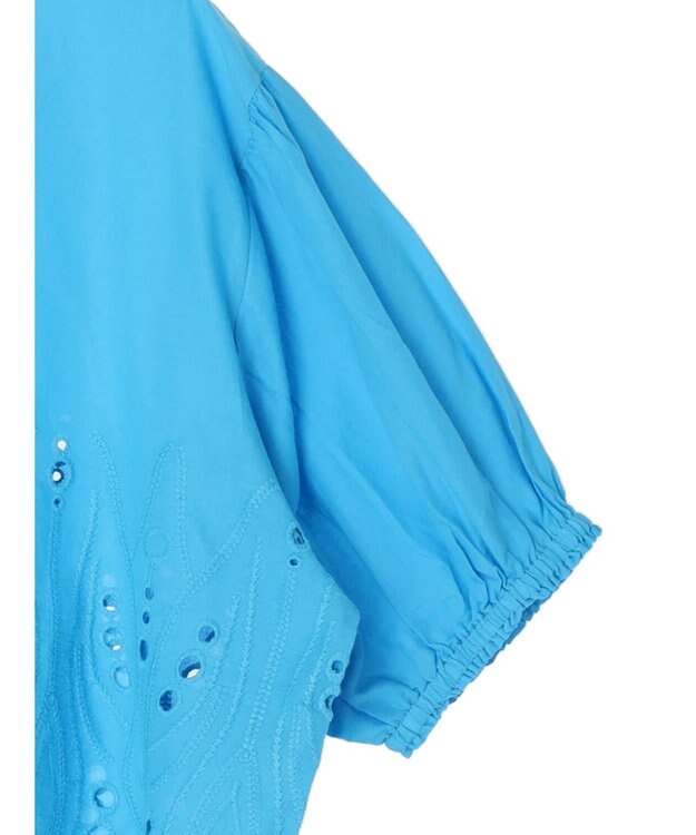 earth music&ecology エンブロイダリープルオーバー Off White