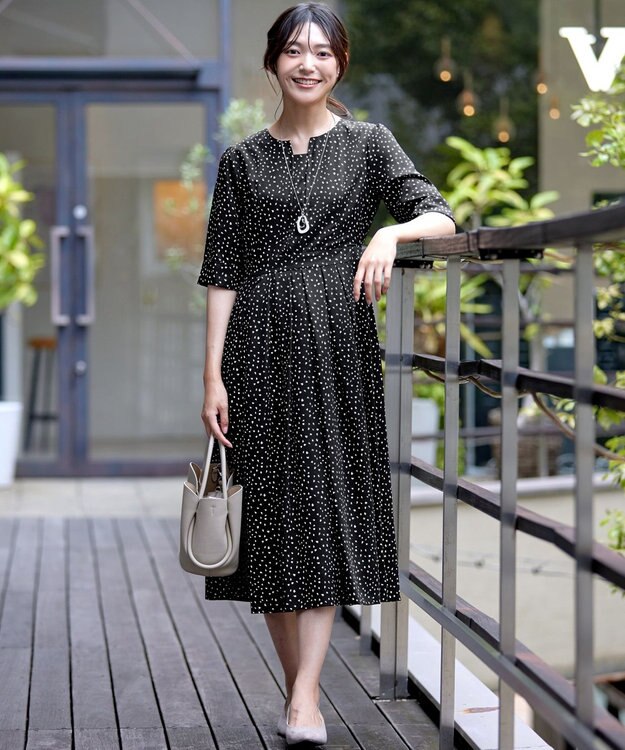 Tiaclasse L 【洗える】変形ドット柄ワンピース ブラック