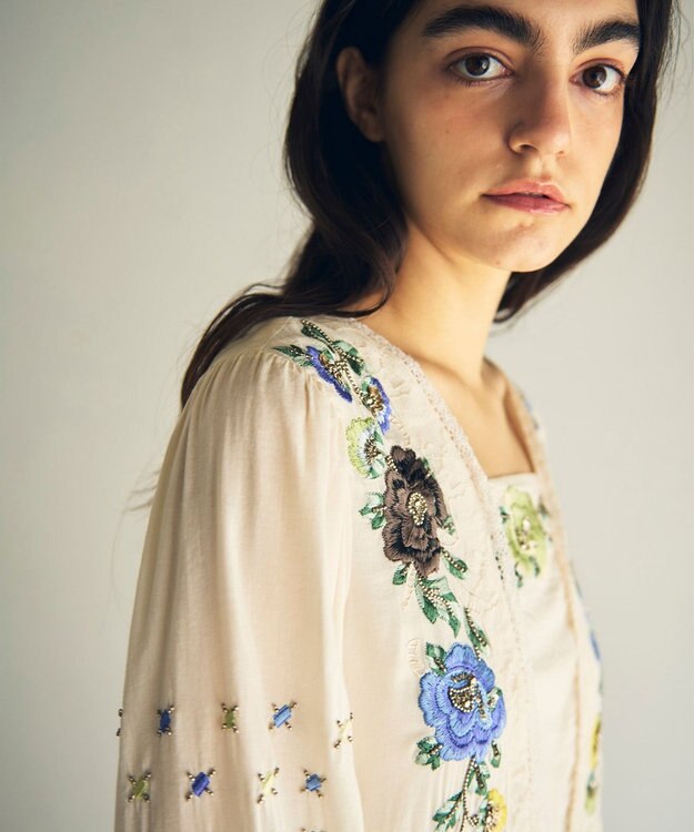 GRACE CONTINENTAL フラワー刺繍エスニックワンピース キナリ