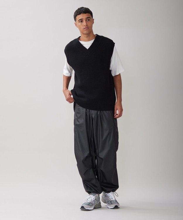 UNFILO MENS レザーライク カーゴパンツ [24年春夏商品] クロ