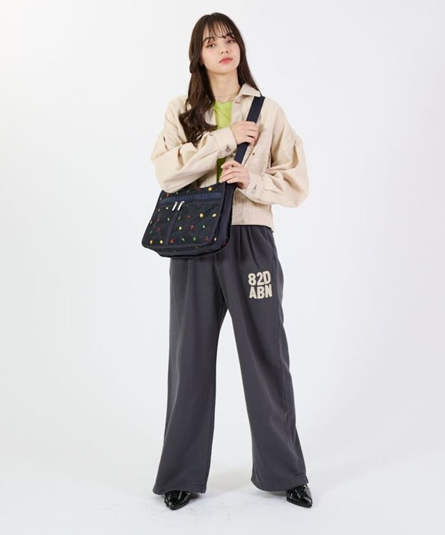 LeSportsac DELUXE EVERYDAY BAG/ミックスドフルーツエンブロイダリー ミックスドフルーツエンブロイダリー