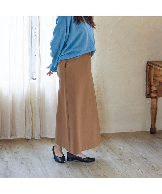 ing <ing>スクエアトゥVカットパンプス ブラック