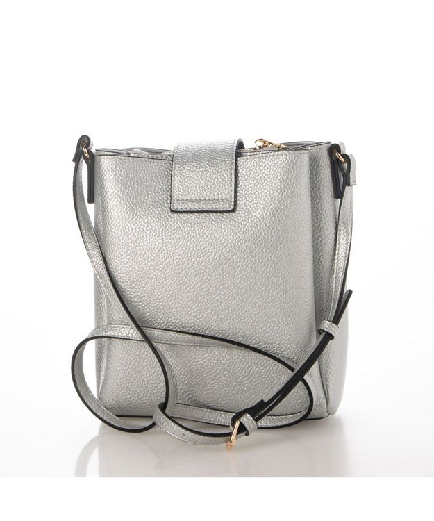 UNBILLION 【テレビ ドラマ着用アイテム】カシュカシュ cachecache / 3つ口縦型ショルダーバッグ シルバー