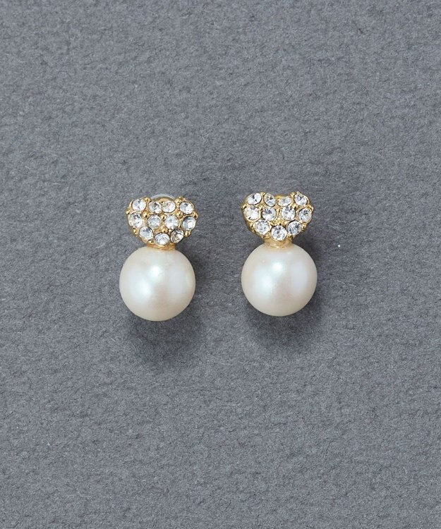 Phoebe 〈金属アレルギー対応〉タイニーラブパールセラミックポストピアス　ぷっくりハート ホワイト