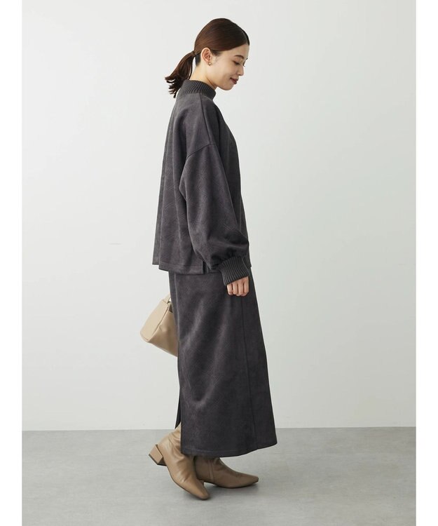 Green Parks ・ＥＬＥＮＣＡＲＥ　ＤＵＥ　エンボスナロースカート Charcoal Gray