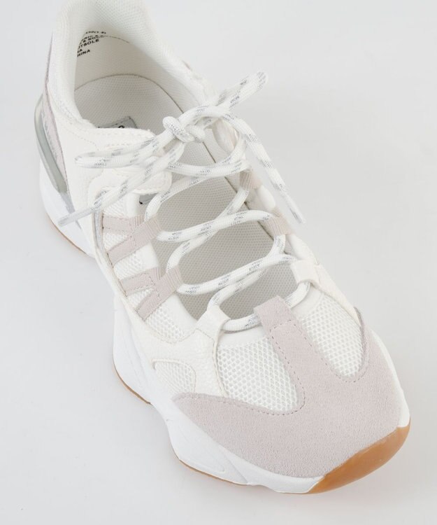 STEVE MADDEN SKYBOX ボリュームソールメタリックラインスニーカー ホワイト