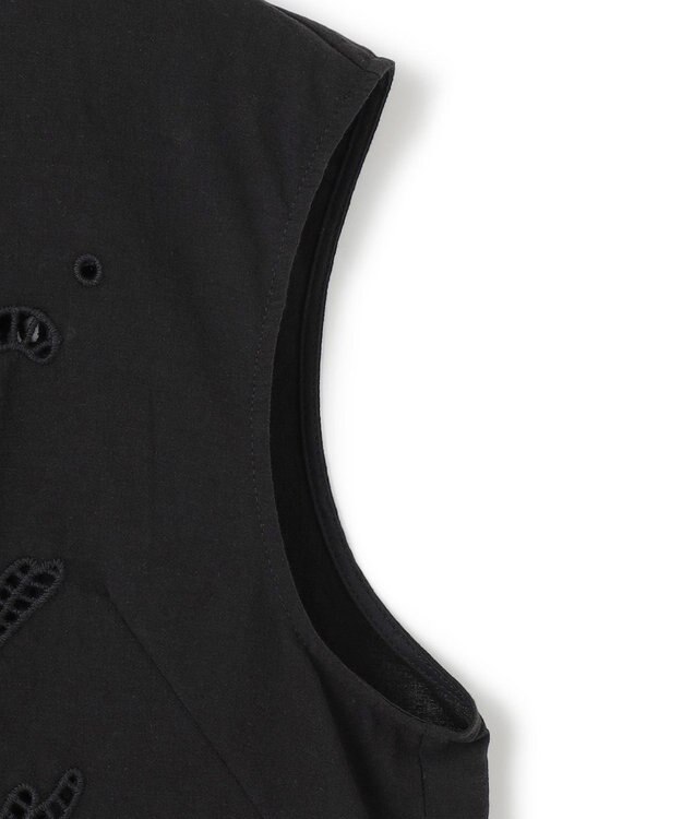 BEIGE， 【洗える】GALLERIA / コットンエンブロイダリーノースリーブブラウス Black