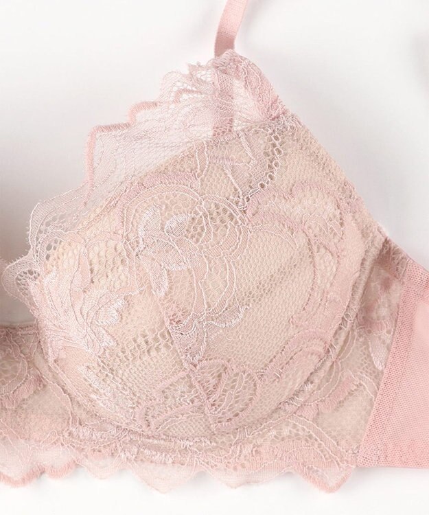 Wing ブラジャー 立体感のあるバストをメイク ふっくらデコルテ きれいな谷間 ブラのズレ・浮きを軽減 【ハイライトブラ】 ブラ CB4000 ウイング／ワコール ストロベリー