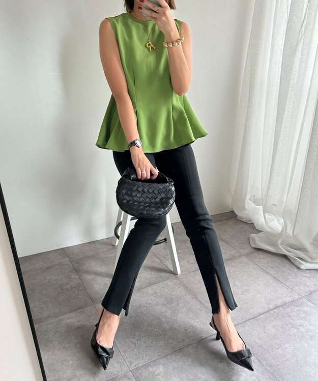 Green Parks AnriettMusee ノースリーブタックペプラムブラウス Green