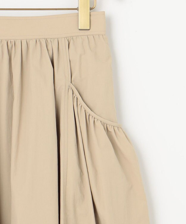 組曲 エアリータフタスカート ベージュ系