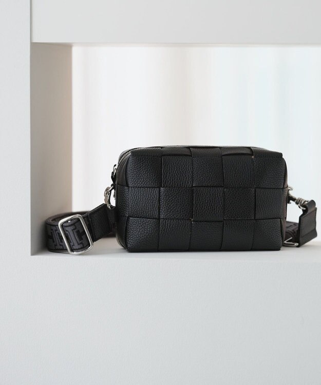 IACUCCI 【新色登場！】ベルタXS CERVO ブラック