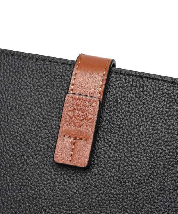 style code 【PADMA/パドマ】ベルトデザイン　シュリンクレザー薄マチ長財布 ブラック×キャメル