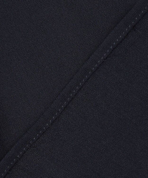 自由区 【洗える】バックサテンジョーゼット  ブラウス ネイビー系