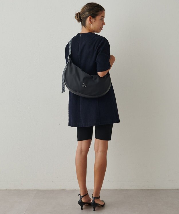 IACUCCI アーゴ M NYLON/CERVO ブラック