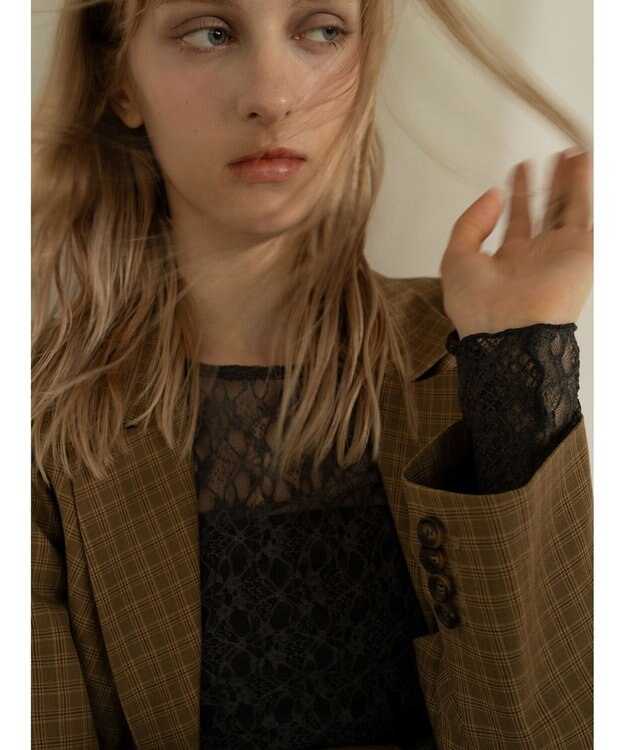 Te chichi パッチワークレースクルーネックTOPS《2025Autumn catalog vol.2 item》 チャコールグレー