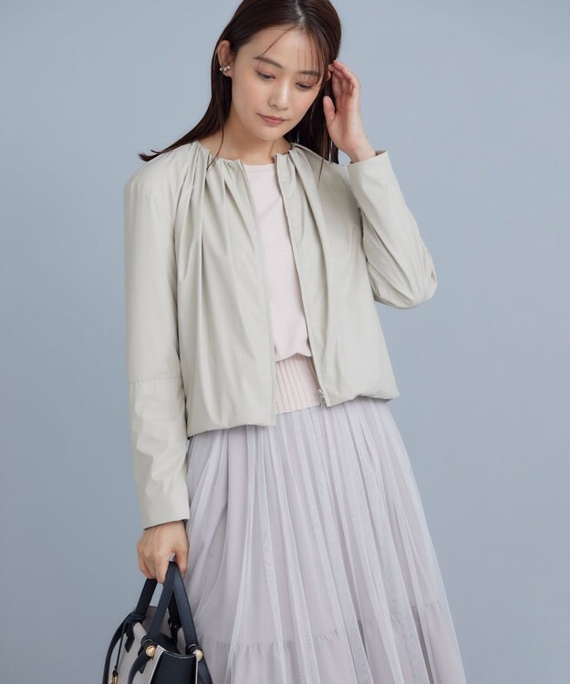 組曲 L レザーライクライト ブルゾン 【先行予約】ベージュ系9