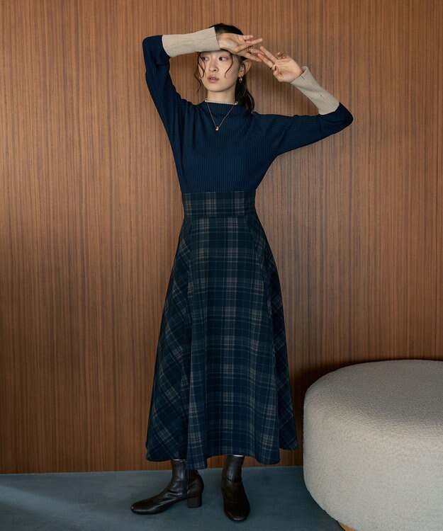 earth music&ecology ハイネックリブニットプルオーバー Navy