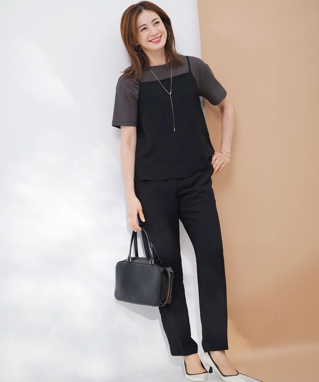 23区 【Oggi7月号掲載/吸水速乾/接触冷感/UVカット】ストレッチジョーゼット テーパード パンツ ブラック系