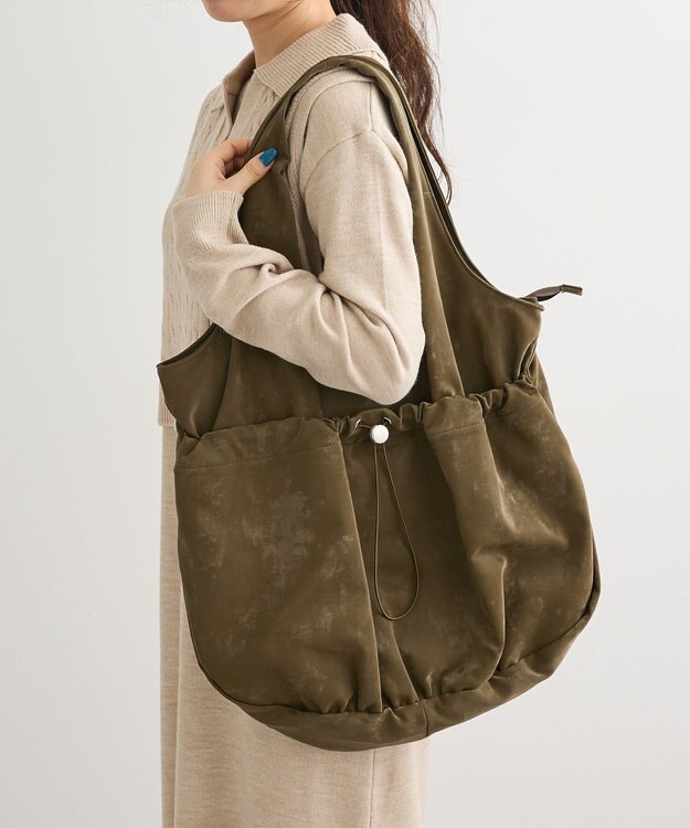 Green Parks ａｎｄｍｉｋｋａ．合皮ドロストバルーンバック