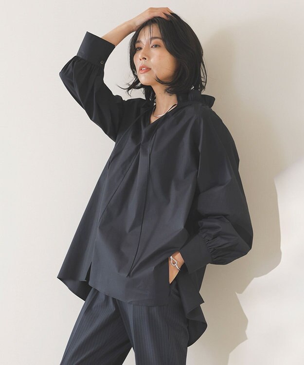 UNFILO ギャザーオーバーブラウス ブラック