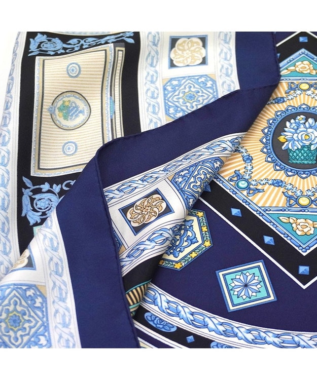 Marca 【伝統横濱スカーフ】宝石箱  大判 シルクツイル スカーフ ブルー