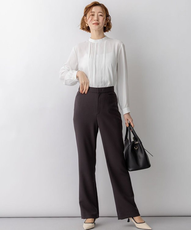 23区 【先行予約】バックサテンアムンゼン フロントタックブラウス ホワイト系