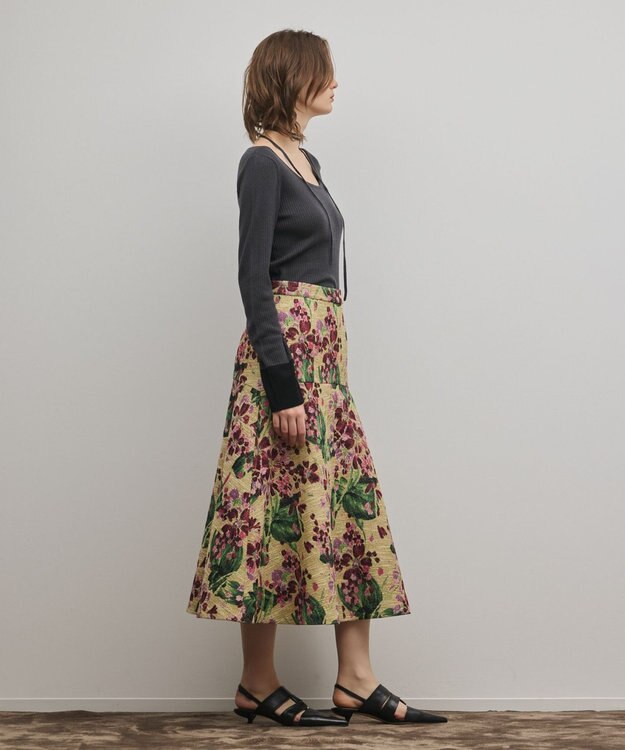 GRACE CONTINENTAL フラワージャガードフレアスカート ベージュ