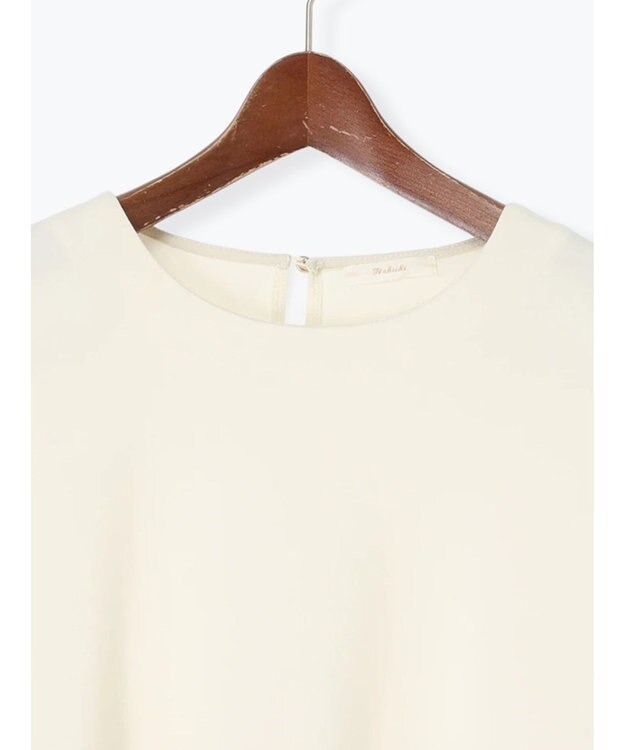 Te chichi ティアードフリルヘムプルオーバー オフホワイト